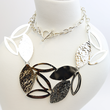 Sterling silver leaves necklace and earrings 