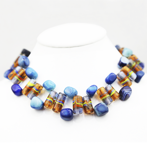 Murano glass and agatha necklace neck