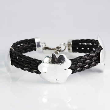 Flowers in black woven leather bracelet